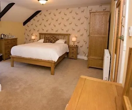 The Stapylton Arms 4* Wass